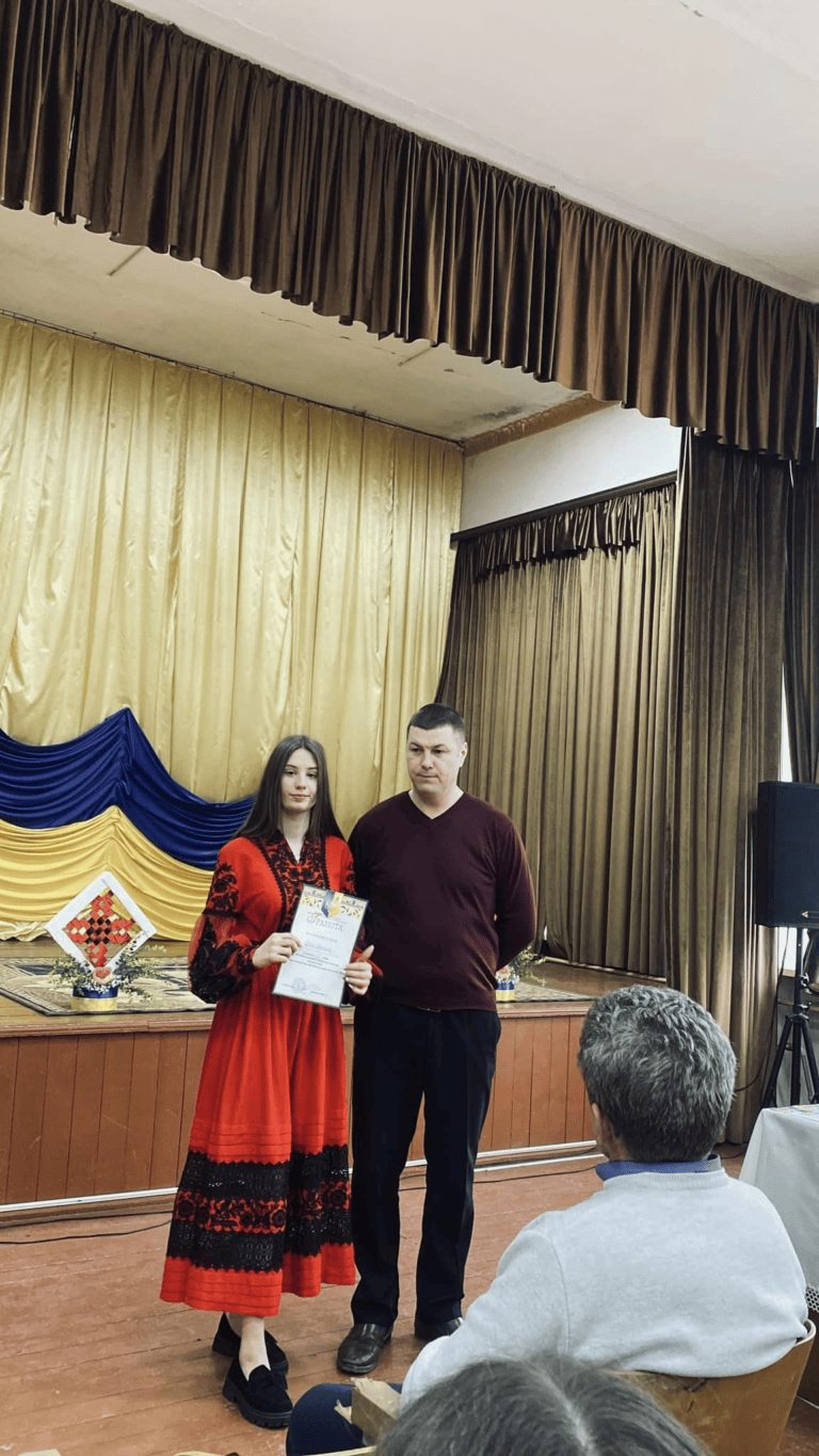 фестиваль-конкурс авторської пісні та співаної поезії присвячений 75-річчю від дня народження Володимира Івасюка.